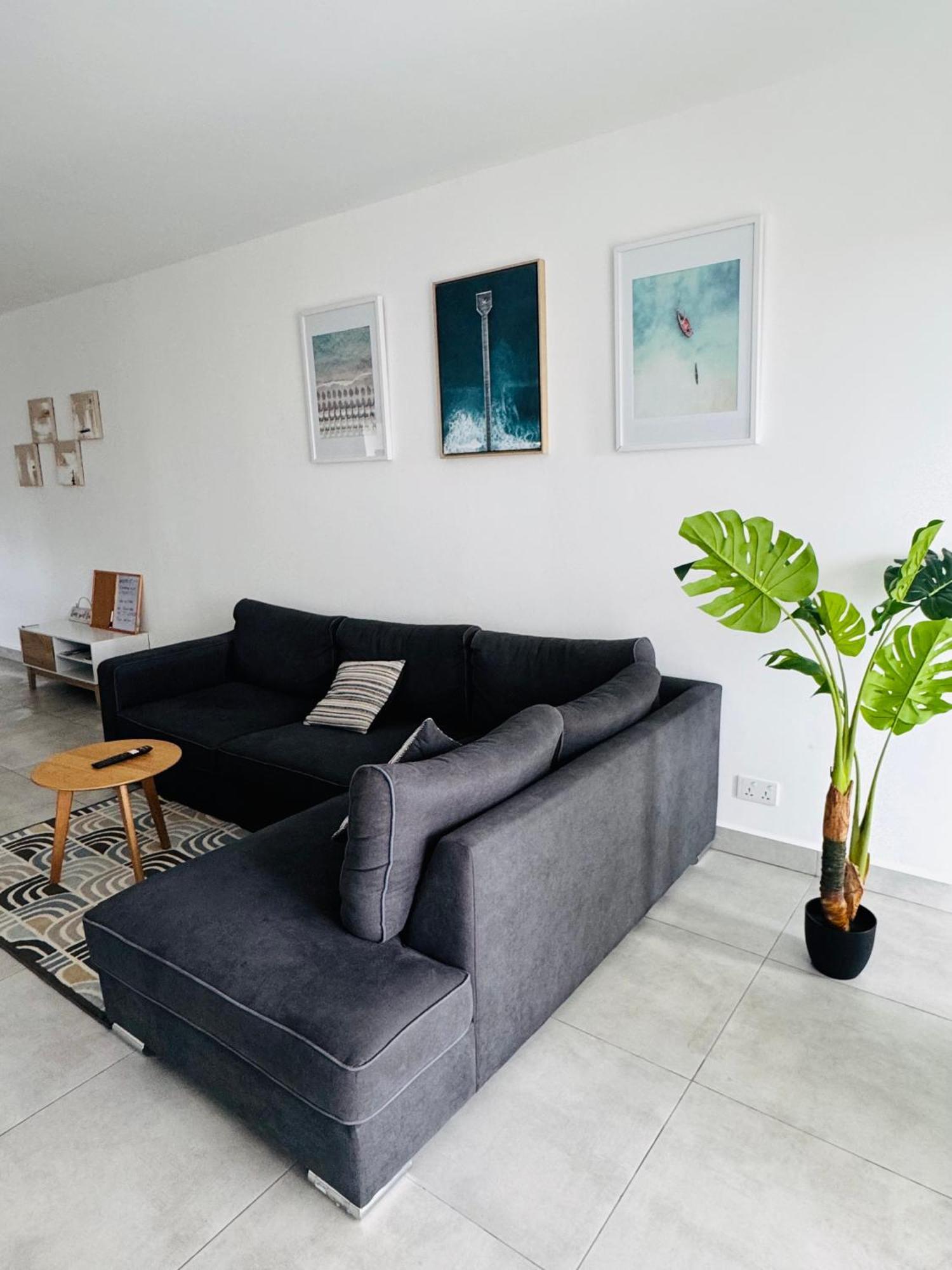 Modern Flat In Flic En Flac-Walk To The Beach Экстерьер фото